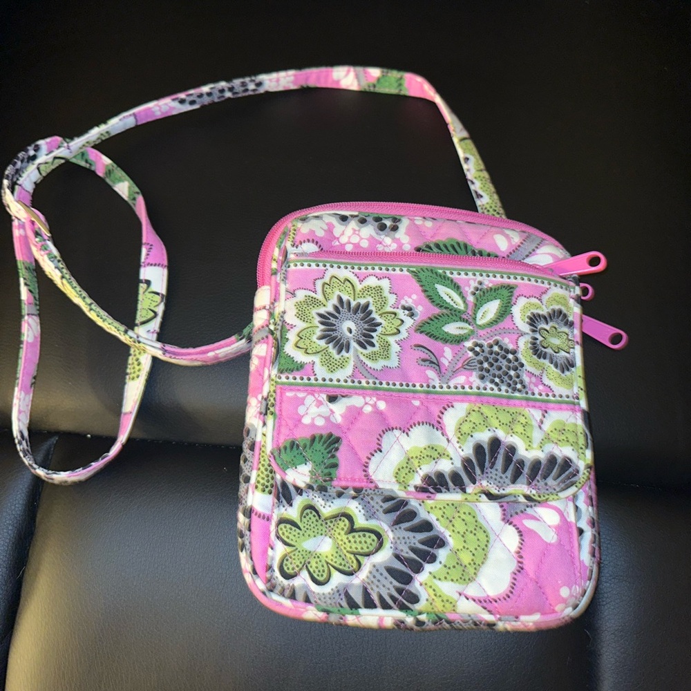 🩷 Vera Bradley Crossbody 💚